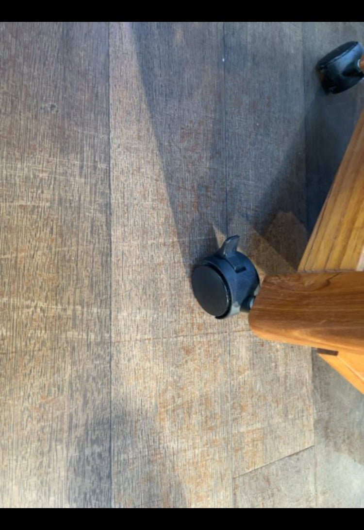 Sengeborde kirsebærtræ